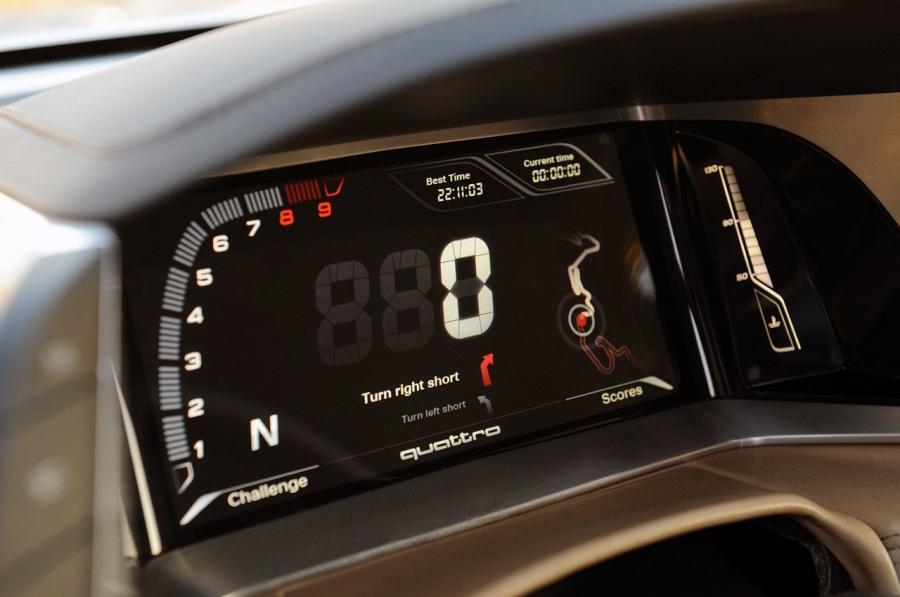 Панель приборов Audi Quattro Concept 2010 года  (фото 35 из 119)